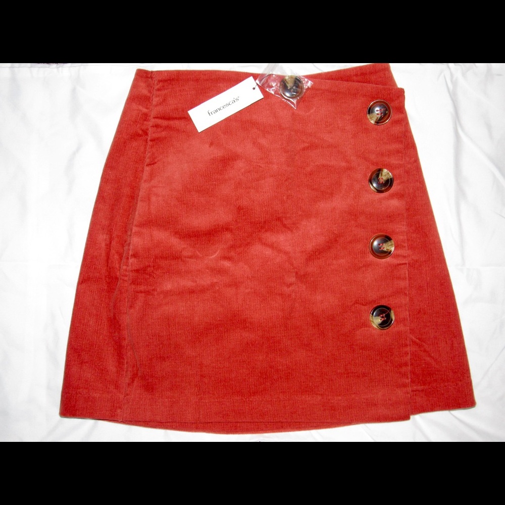 Francesca’s~ Color: cinnamon ~ Size: Small
